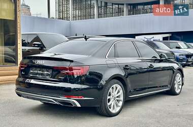 Седан Audi A4 2018 в 