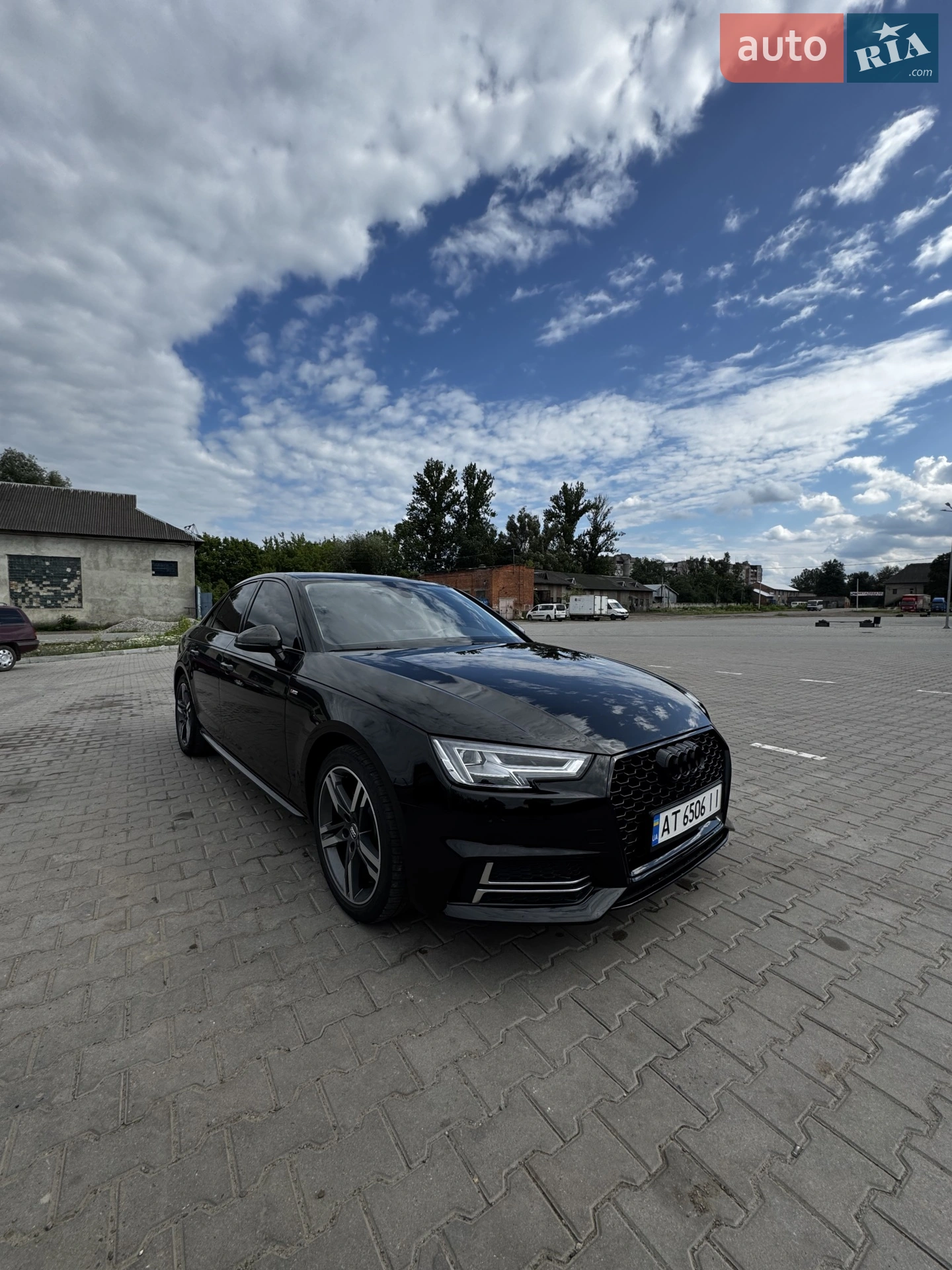 2018 Audi A4 - фото 1