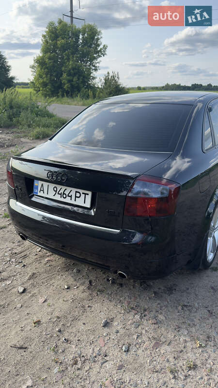 Седан Audi A4 2004 в Василькове