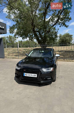 Седан Audi A4 2012 в Кривом Роге
