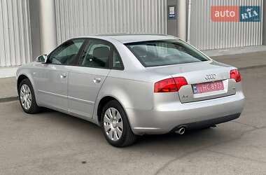Седан Audi A4 2005 в 