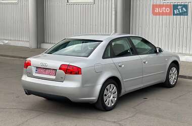 Седан Audi A4 2005 в 