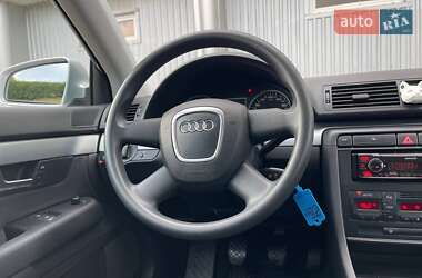 Седан Audi A4 2005 в 