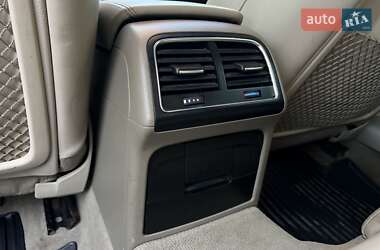 Седан Audi A4 2011 в 