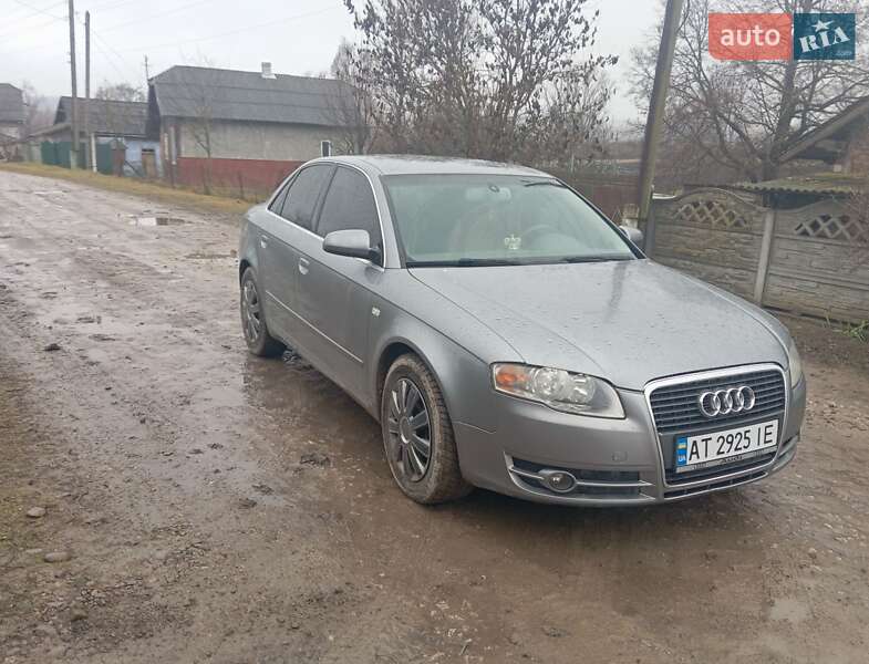 Седан Audi A4 2004 в Городенке