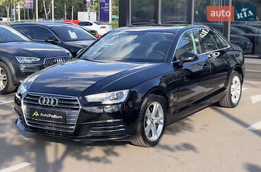 Седан Audi A4 2016 в 