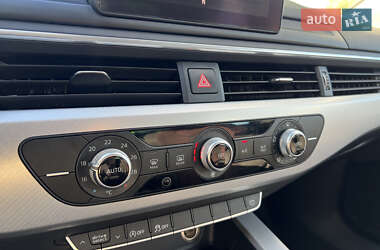 Седан Audi A4 2016 в 