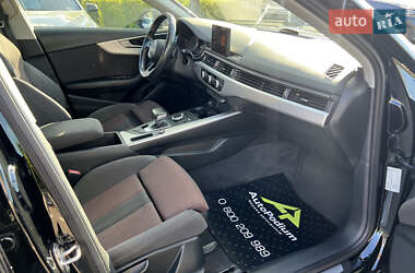 Седан Audi A4 2016 в 