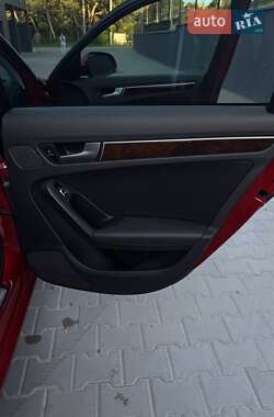 Седан Audi A4 2013 в 