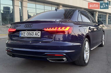 Седан Audi A4 2020 в 