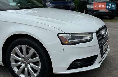 Седан Audi A4 2012 в 