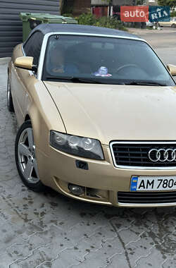 Кабриолет Audi A4 2002 в 