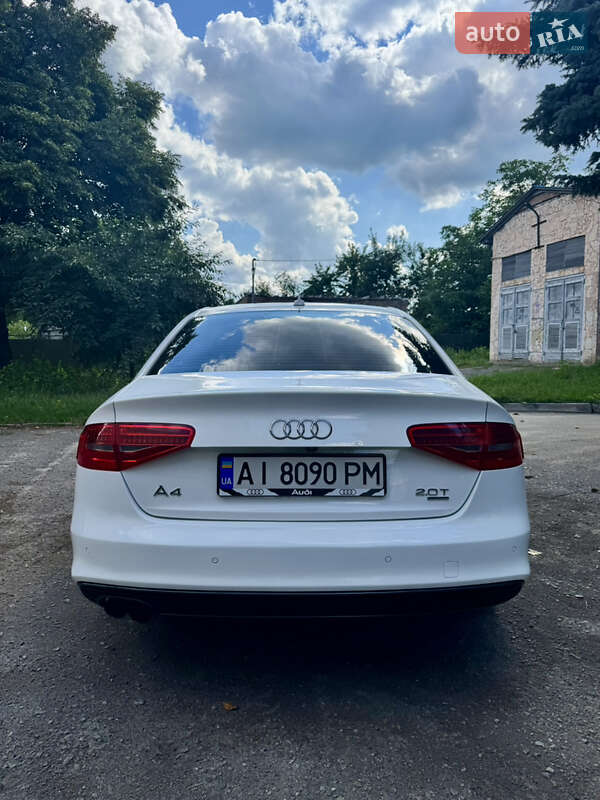 Седан Audi A4 2014 в Киеве