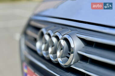 Седан Audi A4 2017 в 