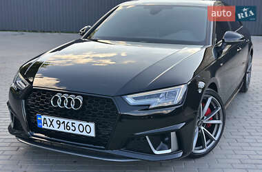 Седан Audi A4 2017 в 