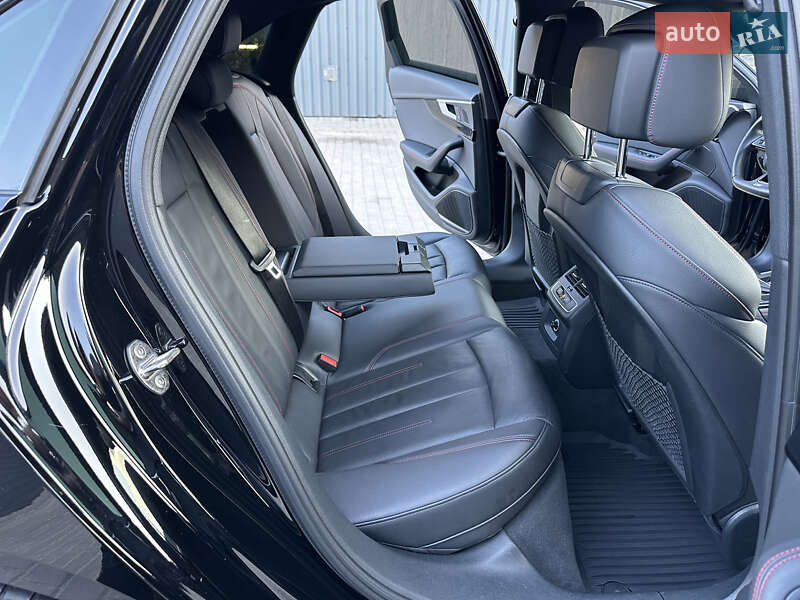 Седан Audi A4 2017 в Харкові