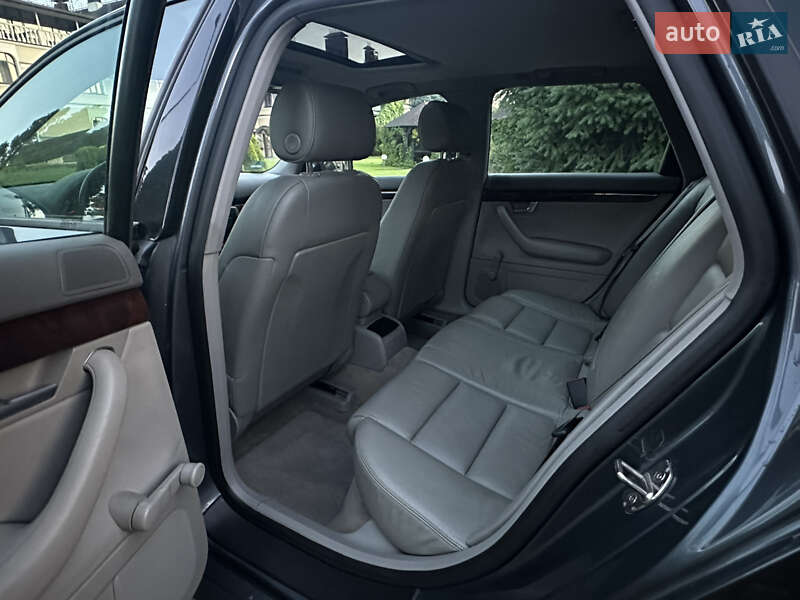 Универсал Audi A4 2003 в Сарнах
