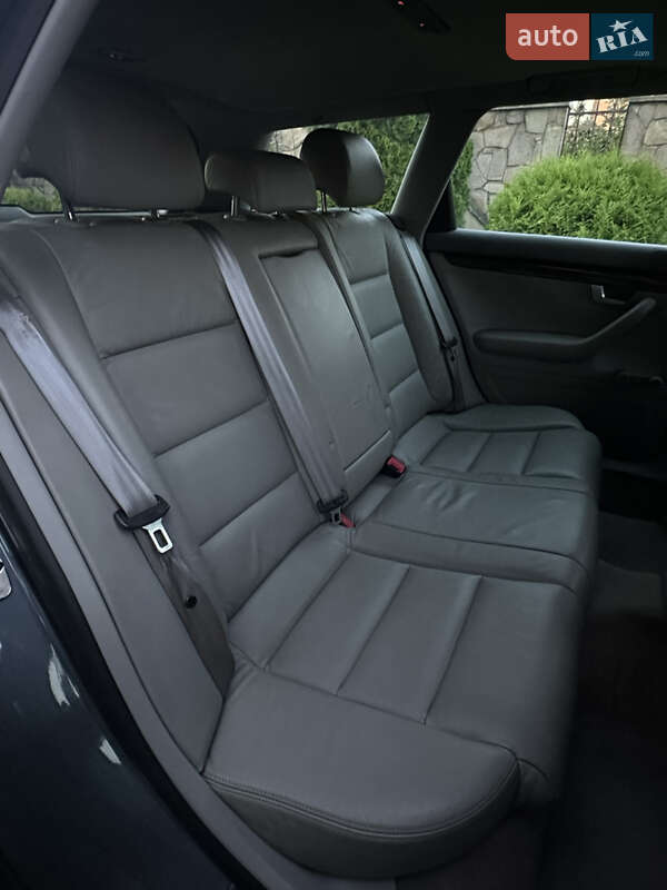 Универсал Audi A4 2003 в Сарнах