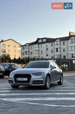 Седан Audi A4 2017 в 