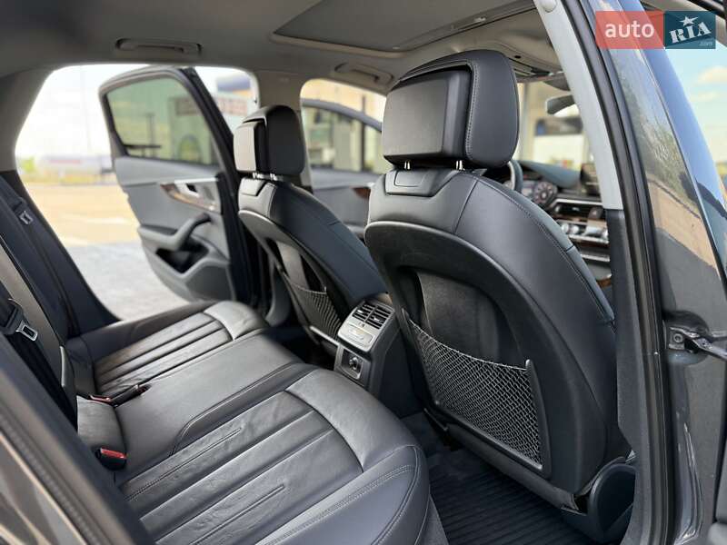 Седан Audi A4 2019 в Днепре