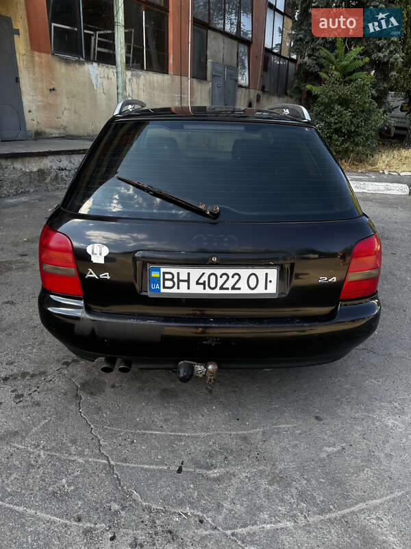 Универсал Audi A4 1998 в Одессе