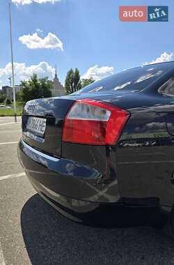 Седан Audi A4 2003 в 