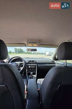 Седан Audi A4 2003 в 