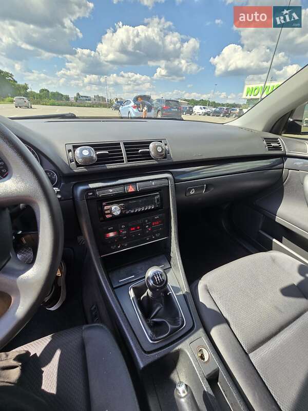 Седан Audi A4 2003 в Киеве