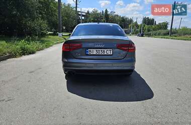 Седан Audi A4 2015 в 