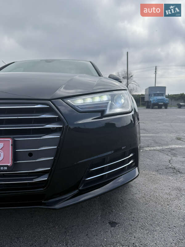 Седан Audi A4 2016 в Горішніх Плавнях