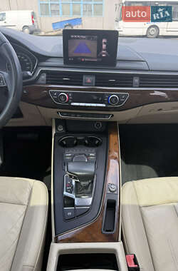 Седан Audi A4 2016 в 
