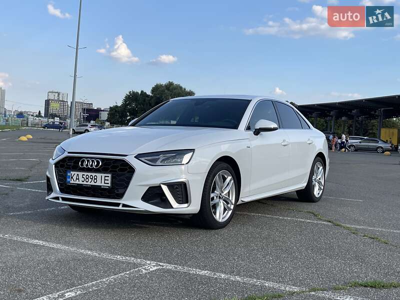 Седан Audi A4 2019 в Киеве