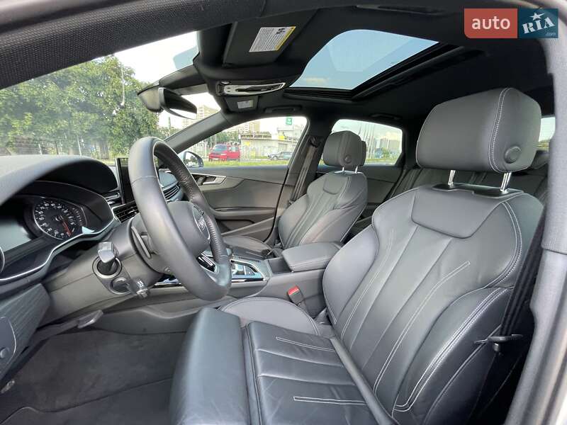 Седан Audi A4 2019 в Киеве