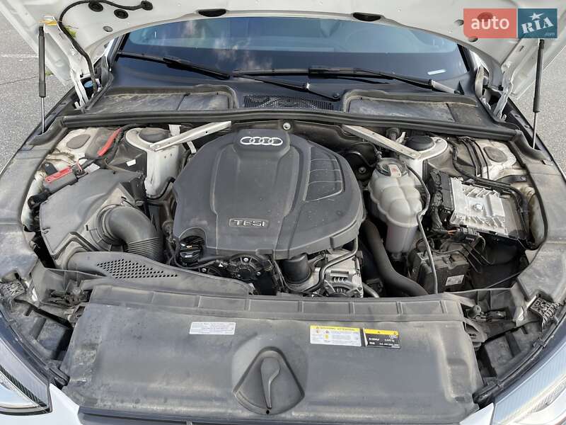 Седан Audi A4 2019 в Киеве