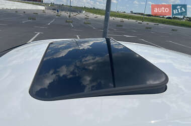 Седан Audi A4 2015 в 