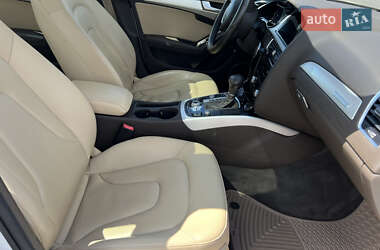 Седан Audi A4 2015 в 