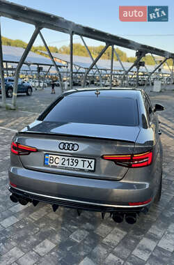 Седан Audi A4 2017 в 
