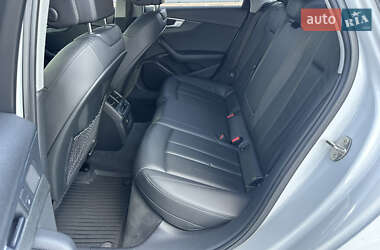 Седан Audi A4 2016 в 