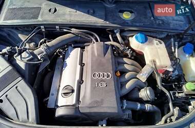 Универсал Audi A4 2003 в 