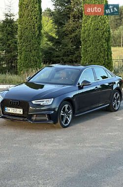 Седан Audi A4 2016 в 