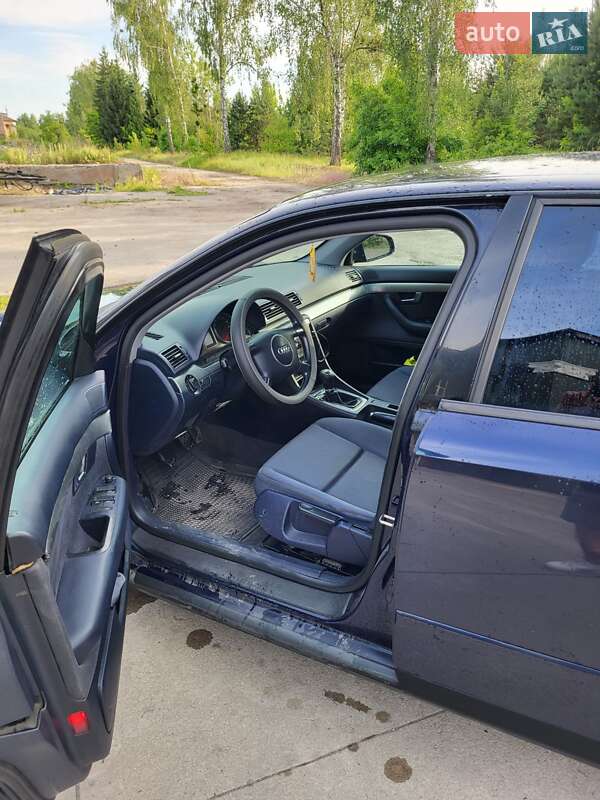 Седан Audi A4 2002 в Киеве