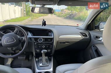 Седан Audi A4 2014 в 