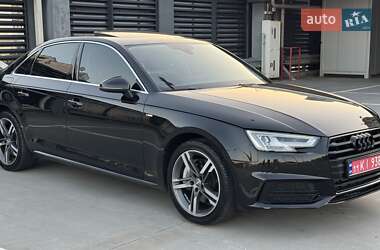 Седан Audi A4 2018 в 