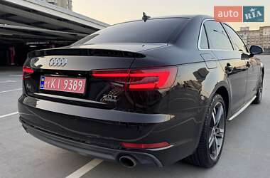 Седан Audi A4 2018 в 