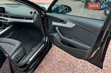 Седан Audi A4 2018 в 