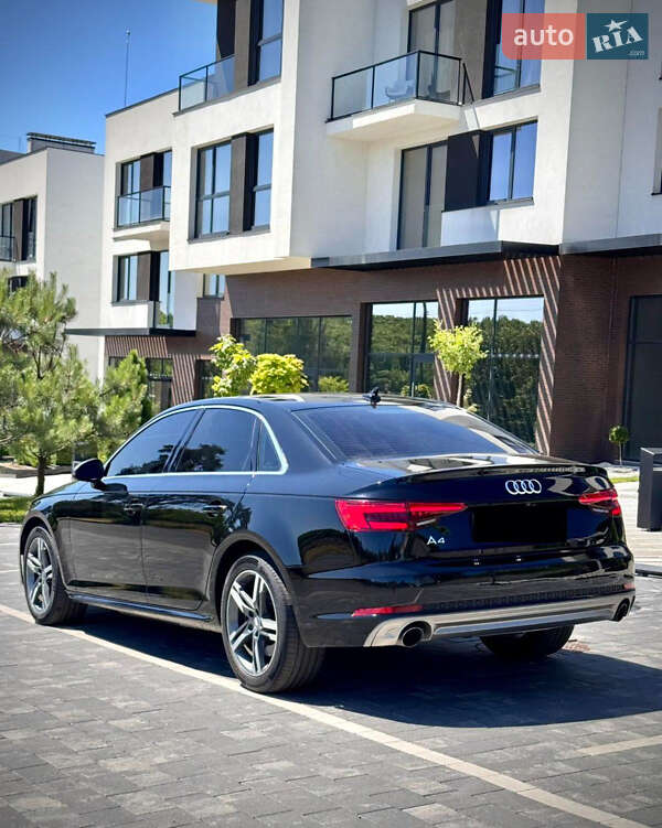 Седан Audi A4 2016 в Ужгороде
