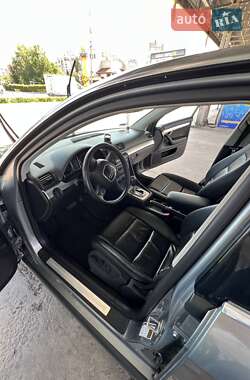 Седан Audi A4 2006 в 