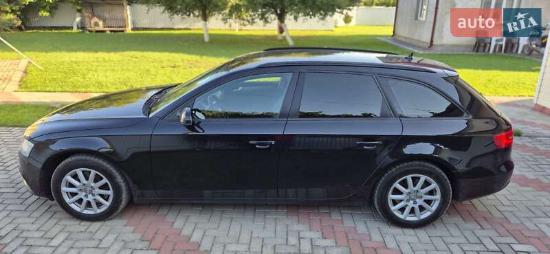 Универсал Audi A4 2013 в Снятине