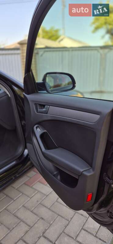 Универсал Audi A4 2013 в Снятине