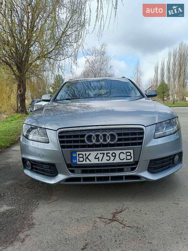 Универсал Audi A4 2011 в Ровно